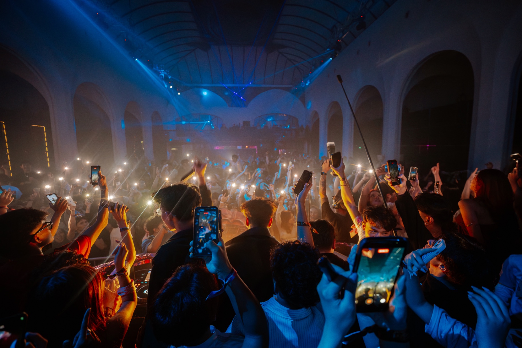 Event atmosphere